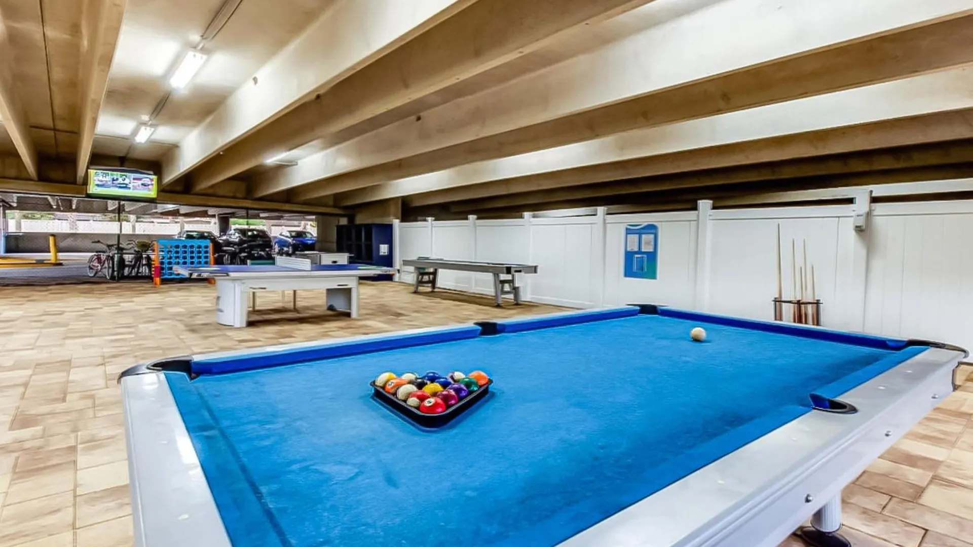 Emerald Beach Resort 2131 Панама-Сити